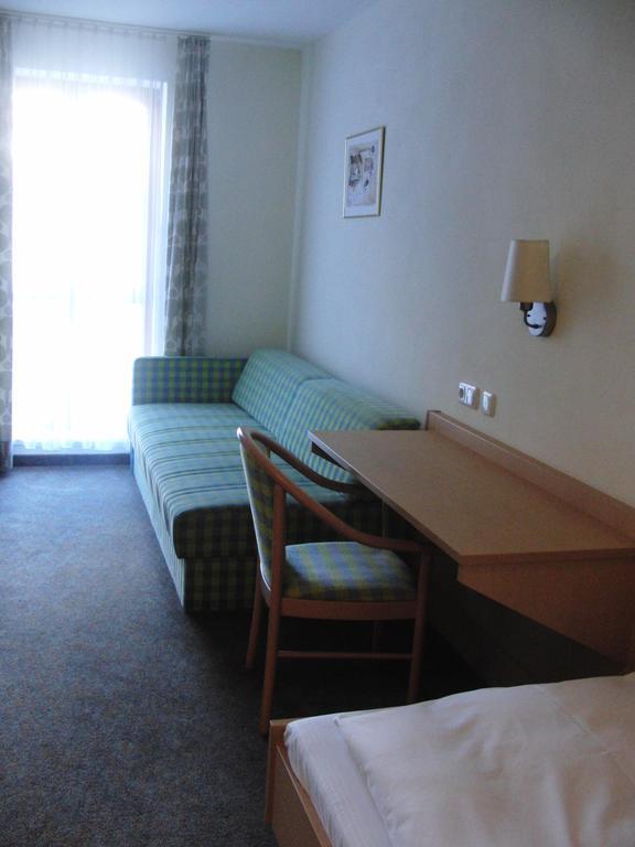 Hotel Angerer Vilseck Room photo